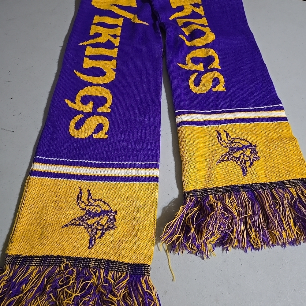 Unisex One Size Fits Most Purple and Yellow Minnesota Vikings Scarf - Picture 4 of 8
